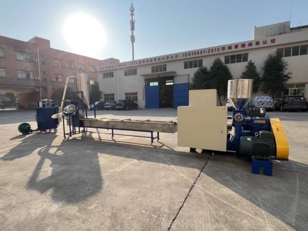 Plastic Recycling Pelletizing Granulation Production Line - Image 3